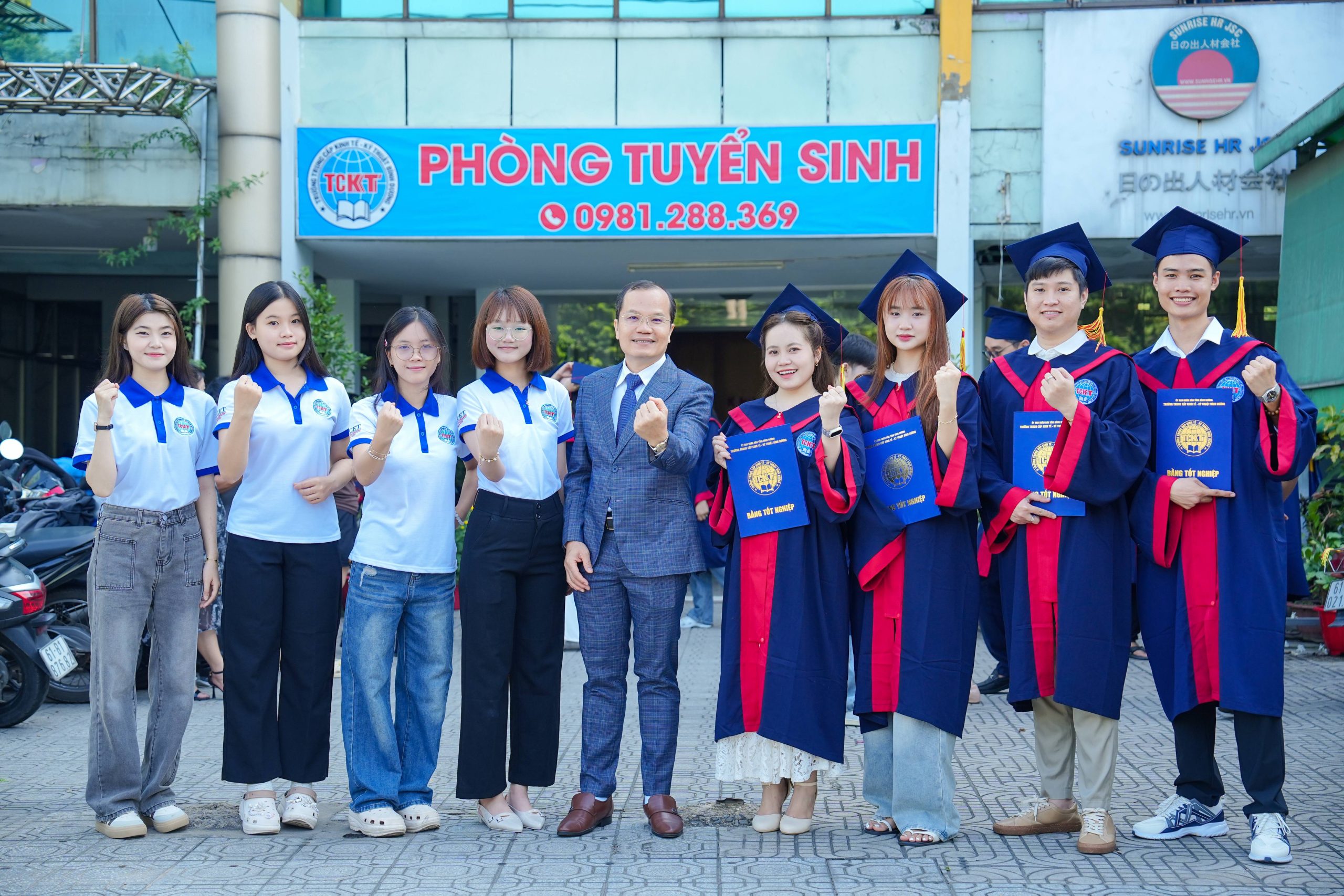 Học nghề có cần thi tốt nghiệp THPT không