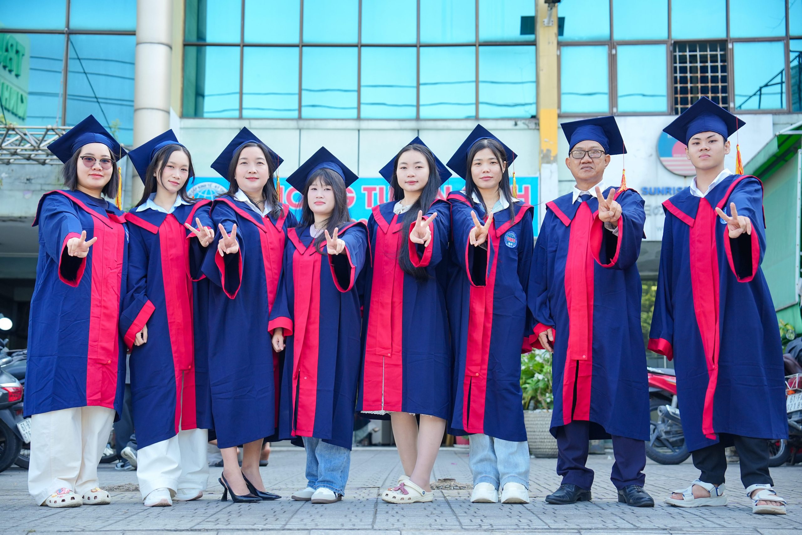 Học thạc sĩ cần bằng tiếng Anh gì? Điều kiện ngoại ngữ người học cần biết 2026
