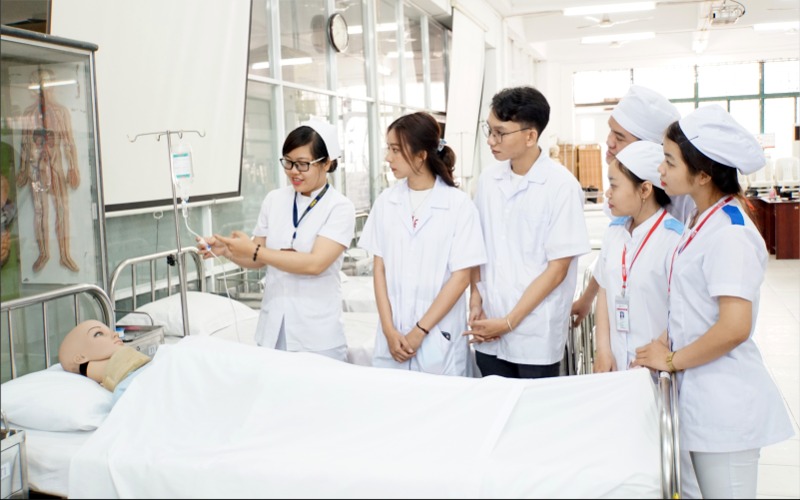 Điều dưỡng là gì?
