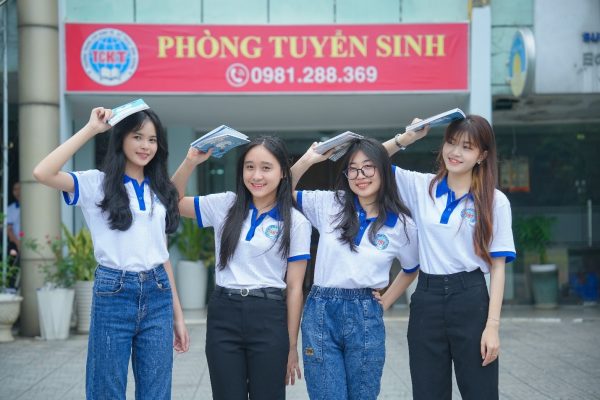 Ai nên học văn bằng 2 ngôn ngữ anh?