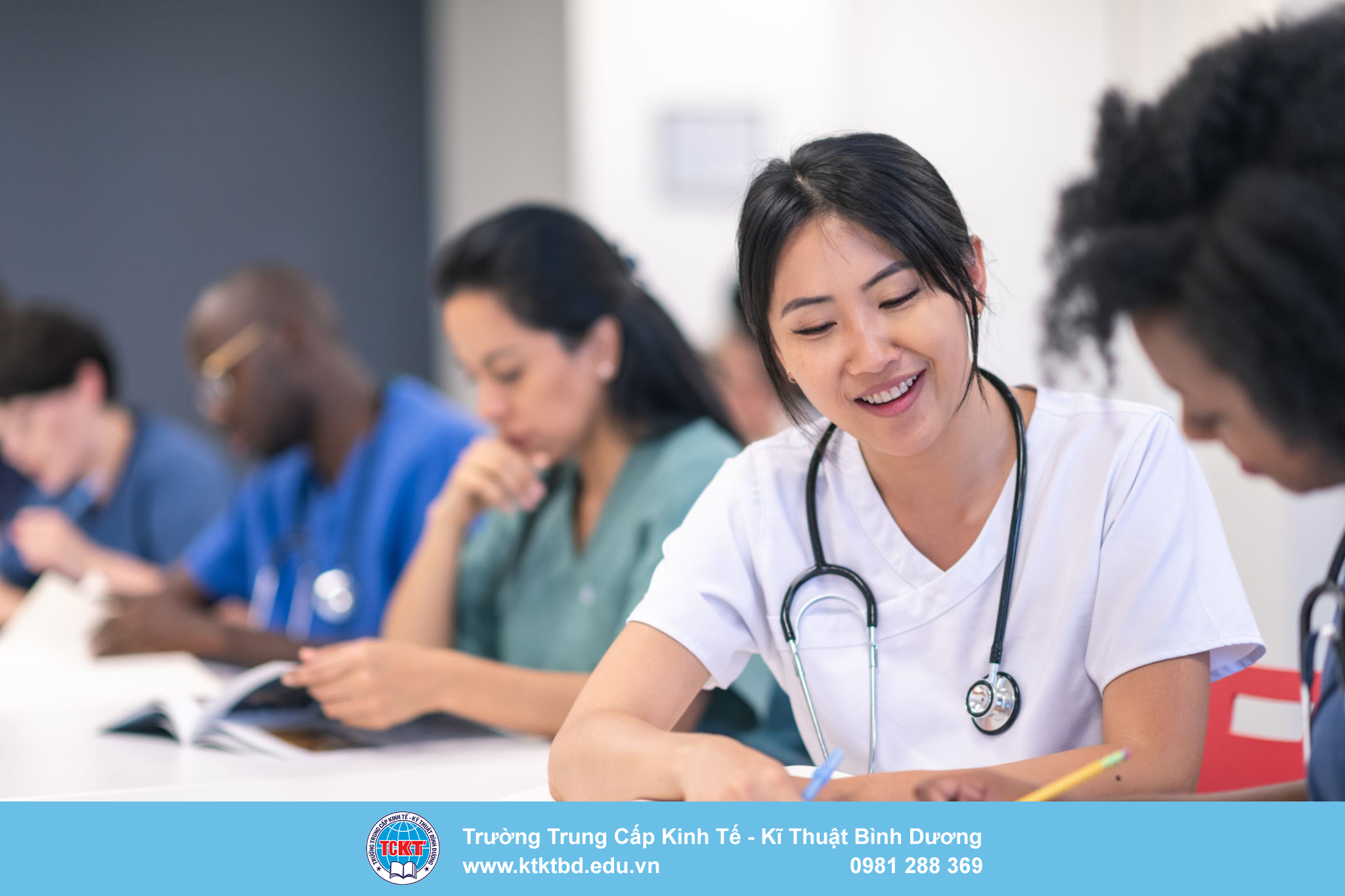 Trung cấp điều dưỡng là gì? Cập nhật mới nhất 2025